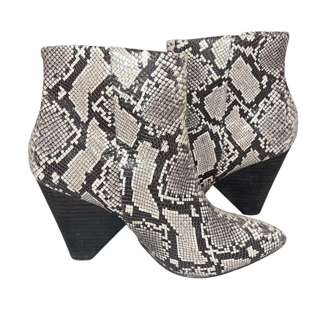 Splendid Neva Python Chunky Heeled Booties - Size… - image 8